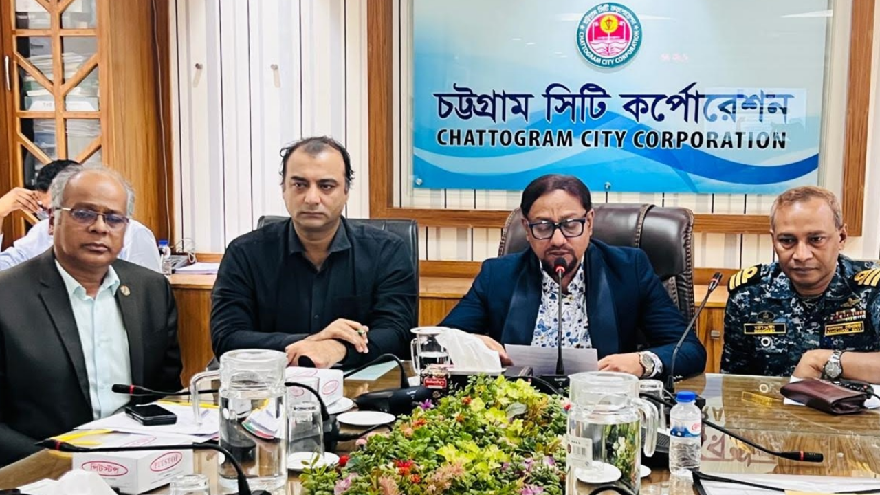 প্লাস্টিক বর্জ্যকে সম্পদে রূপান্তরের আহ্বান চসিক মেয়রের
